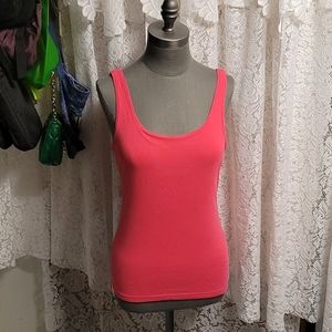 Shelf bra tank tops